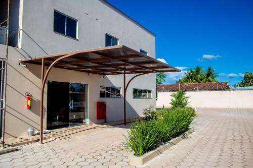 Ozaki's Hotel