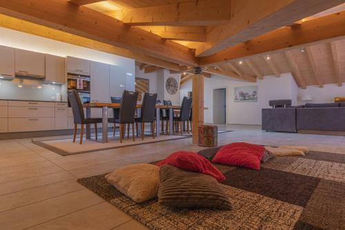 Chalet Gousweid- Jungfrau Apartment