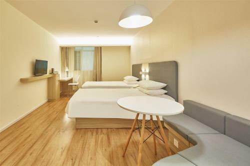 Hotel Hanting Express Shengzhou