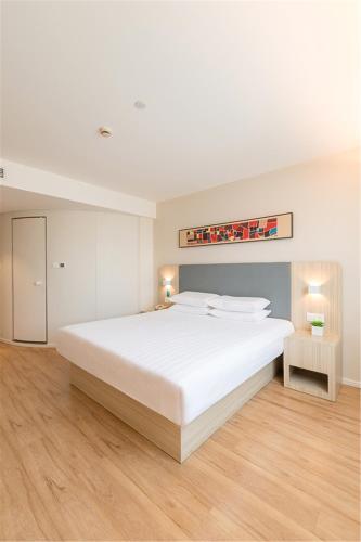 Hanting Hotel Nanjing Yaohua Men