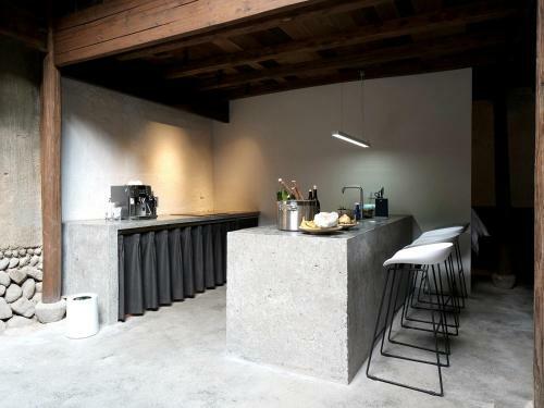 Hostal Ao'ni Guesthouse
