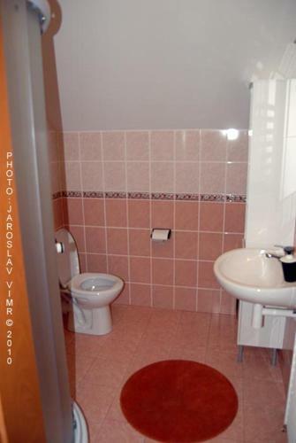 Hostal Restaurace U Kadi S.r.o.