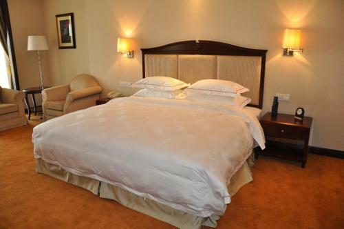 Phoenix Hotel Shaoguan