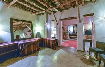 Hotel Caravan Serai