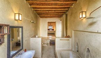 Hotel Caravan Serai