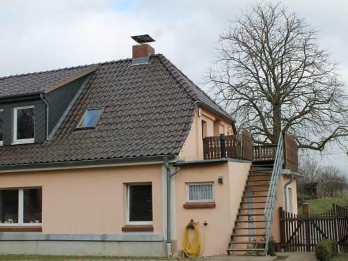 Cozy Apartment In Danneborth With Balcony