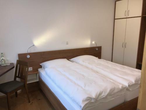 Hostal Pension Zum Schrammel