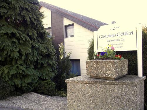 Hostal G�stehaus G�ttfert