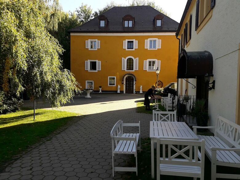Hotel Schloss Fuchsm�hl