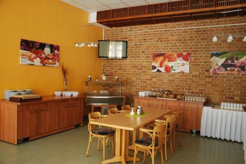 Hotel Evita Forum Demen