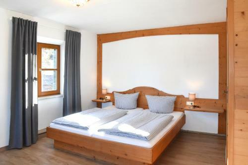 Alps Hostel - Gasthof Engel
