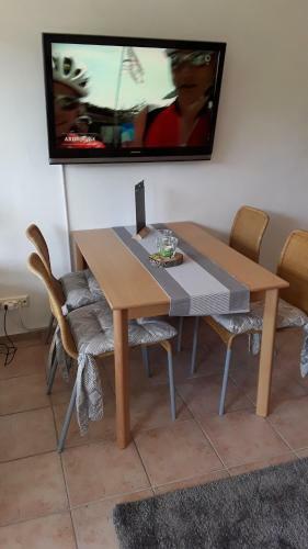 Cordes, Apartment 1