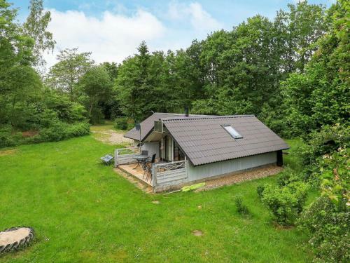 Three-bedroom Holiday Home In Roslev 12