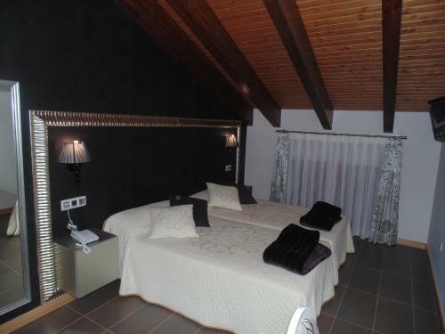 Hotel Ribera De Langa