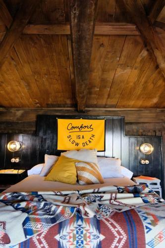 Casa Carmina Hostel