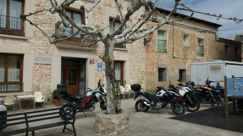 Hostal Rural Santa Barbara