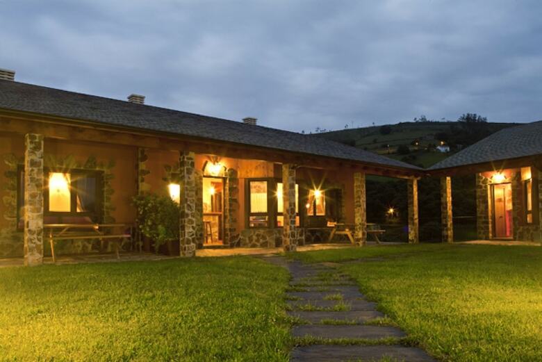 Apartamentos Rurales El Fresnu