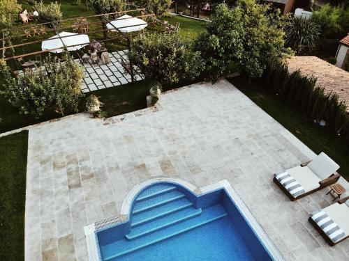 Eco Hotel Nos