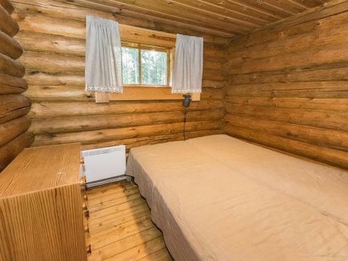 Holiday Home Kurjenrahka