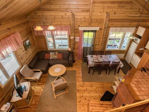 Holiday Home Pajulintu
