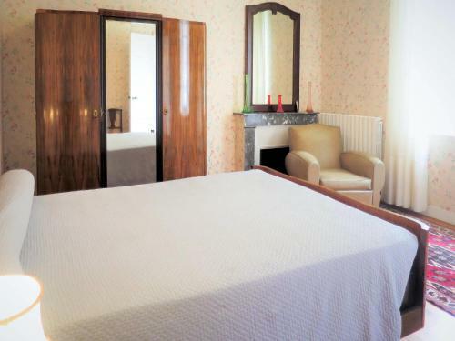 Ferienhaus Castelnau-de-medoc 100s