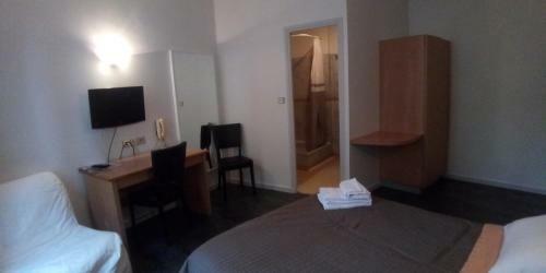 Hotel Le Midi Clermont-cournon