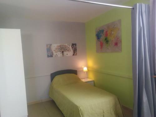 Hostal Chambres D'h�tes La Verrerie