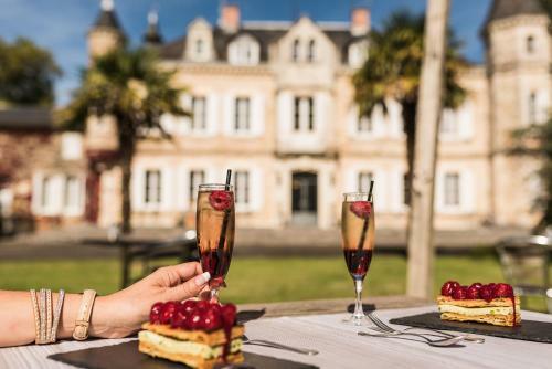 Hotel Ch�teau De Buros