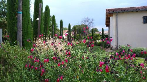 Hostal Maison D'h�tes Le Pr� Gourmand