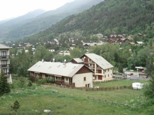 Apartment Aigle Noir