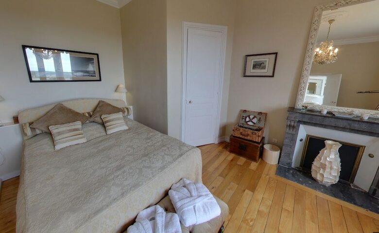 Bed & Breakfast Chateau Valcreuse