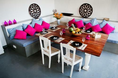 Villa Talalla Bay Beach House