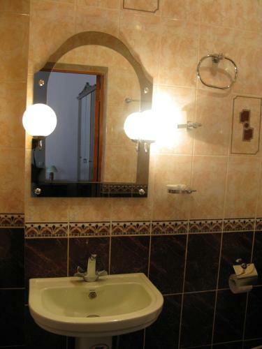 Hotel Pahra