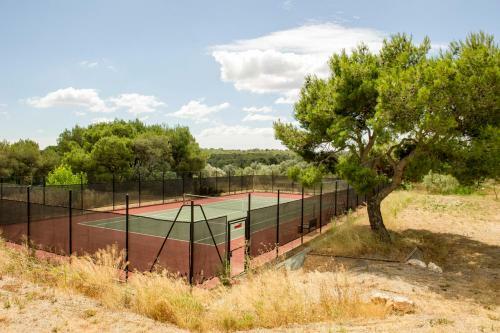 Agroturismo Montagnac Chateau Sleeps 14 Pool Wifi