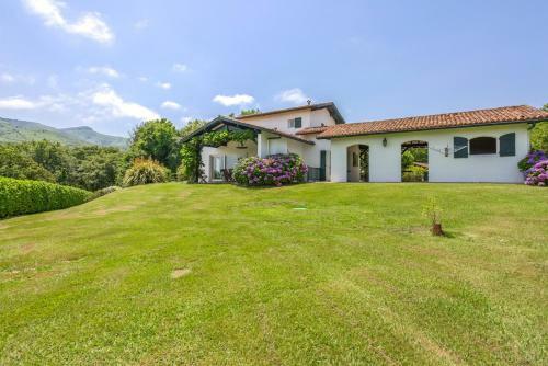 Olhette Villa Sleeps 8 Pool Wifi