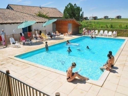 House Le H�ron Cendr� 2