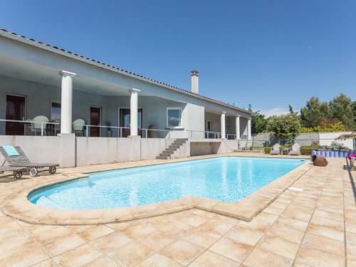 Cozy Villa In Saint-couat-d'aude With Private Pool
