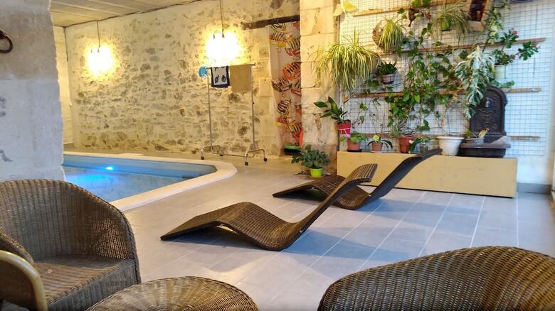 Bed & Breakfast Domaine De La Lucarli�re