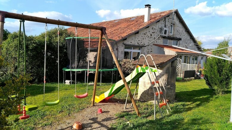 Bed & Breakfast Domaine De La Lucarli�re