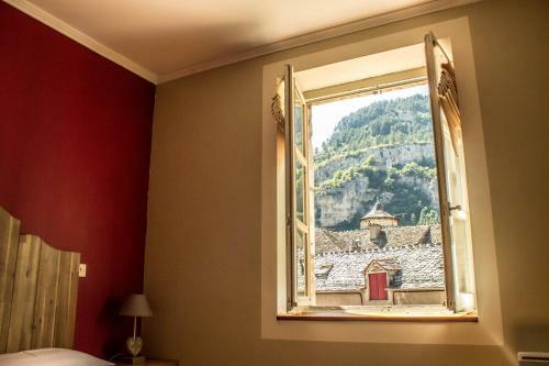 Hotel H�tel Burlatis
