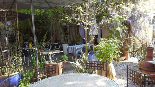 Hotel Le Saint Mamet D'eux