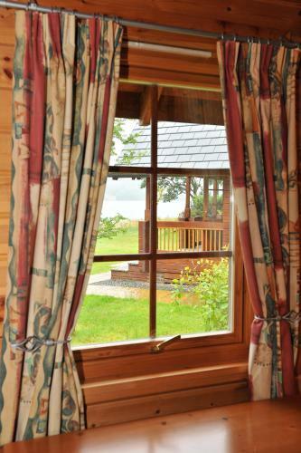 Ardlui Lochside Lodges