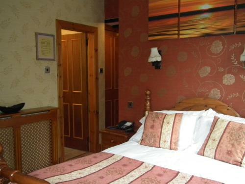Ardlui Hotel