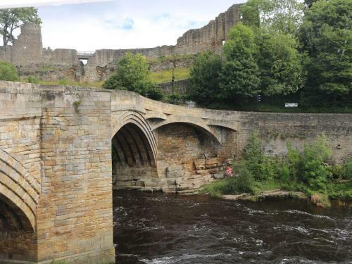 2 Riverside, Barnard Castle