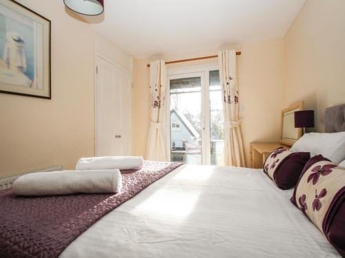 Cairnside, Callington