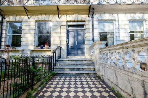 Apartamento Regency Garden Flat In Great Location