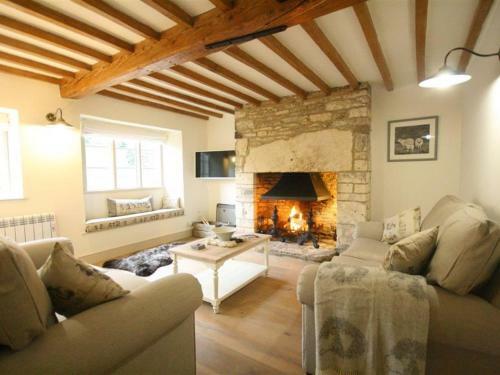 Claypot Cottage, Cirencester