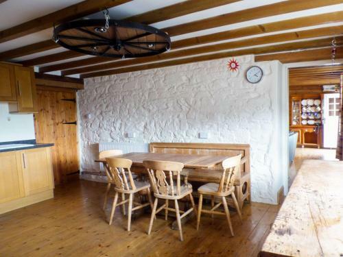 The Farmhouse, Lampeter