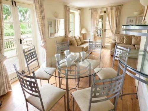Riverview, Cirencester