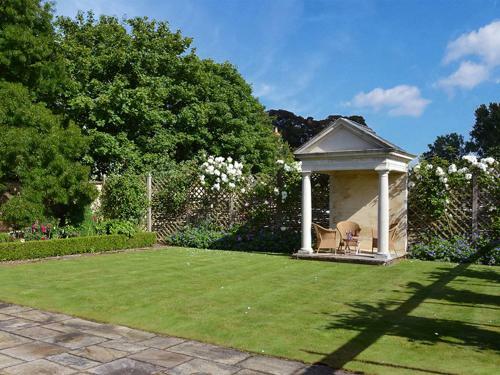 Aintree Cottage